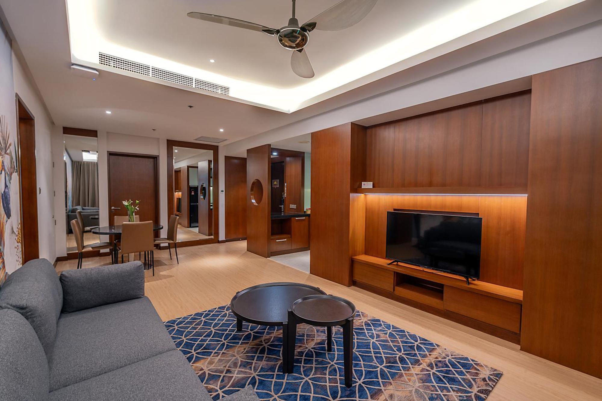 Two-Bedroom Suite Exclusive Residences Lounge Access